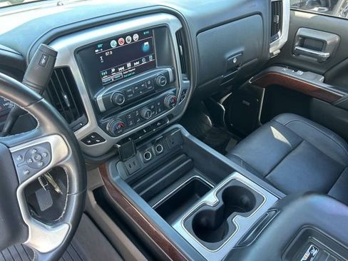 Used 2018 GMC Sierra 1500 SLT w/ SLT Premium Package AWD/4WD image 32