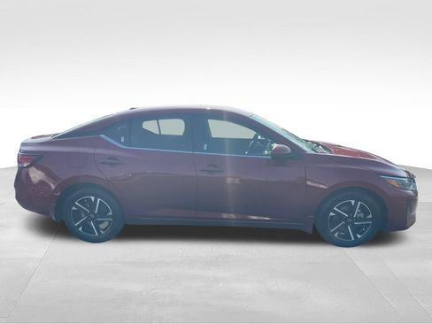 Used 2024 Nissan Sentra SV FWD image 6