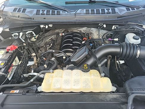 Used 2019 Ford F150 Lariat AWD/4WD image 7