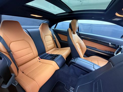 Used 2016 Mercedes-Benz E 400 4MATIC Coupe image 20