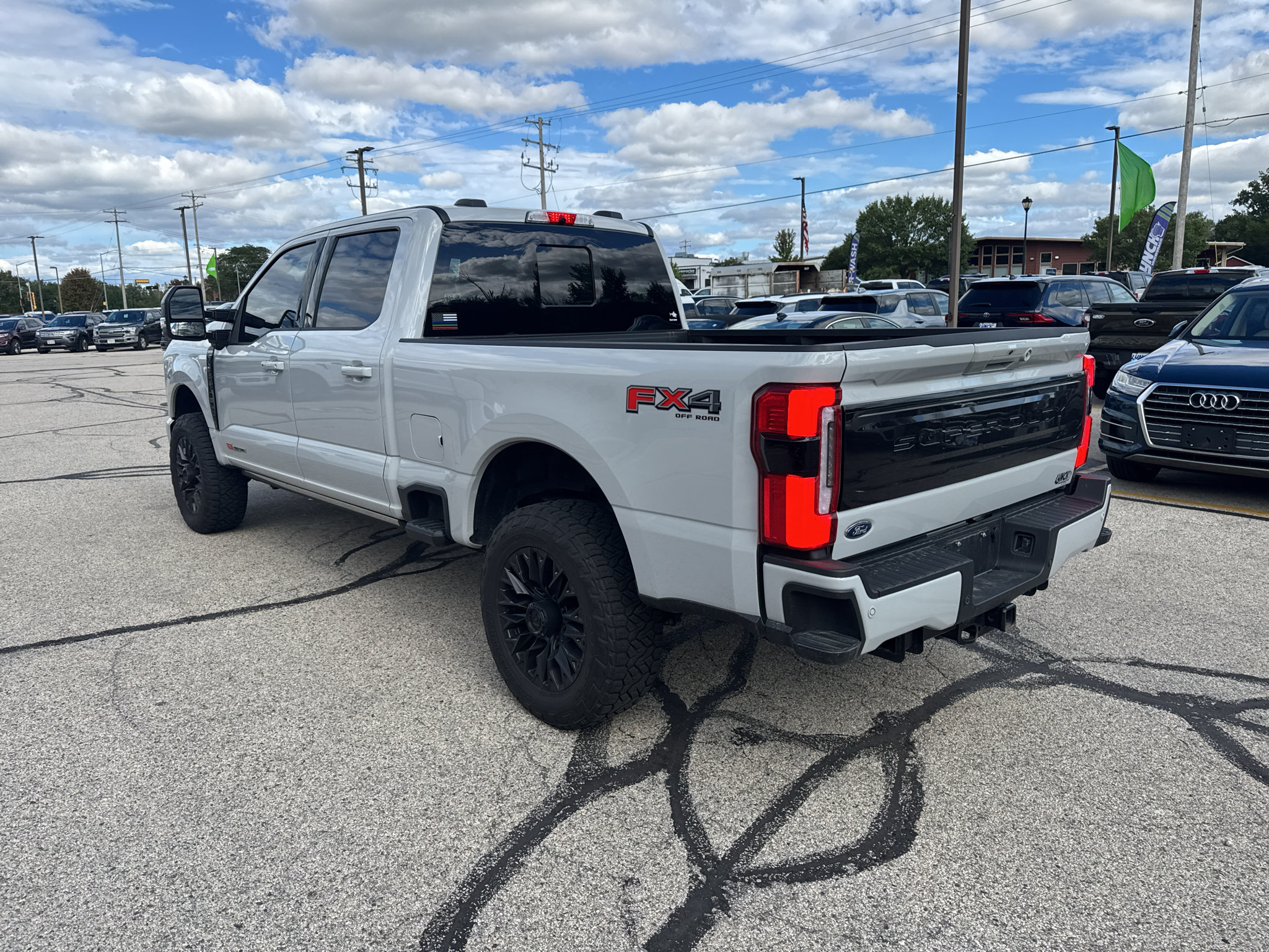 Used 2026 Ford F350 Platinum AWD/4WD image 8