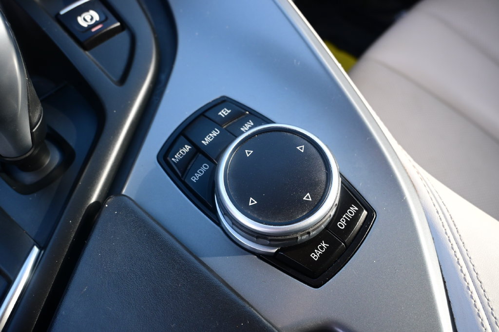 Used 2014 BMW i8 AWD/4WD image 18