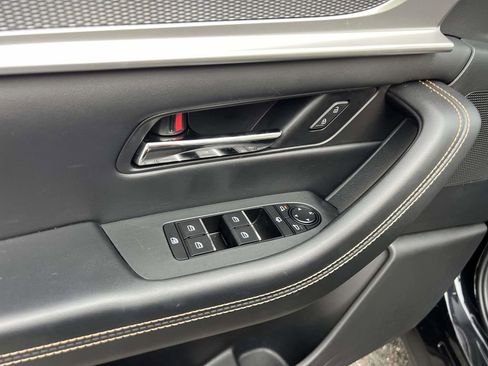 Used 2025 MAZDA CX-70 3.3 Turbo w/ Premium Plus Pkg image 25