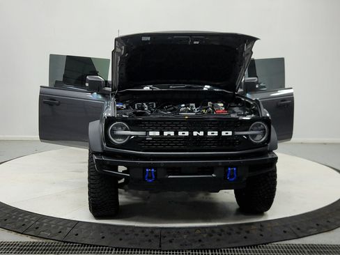 Used 2024 Ford Bronco Wildtrak AWD/4WD image 11