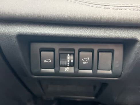 Used 2021 Subaru Outback Limited XT image 28