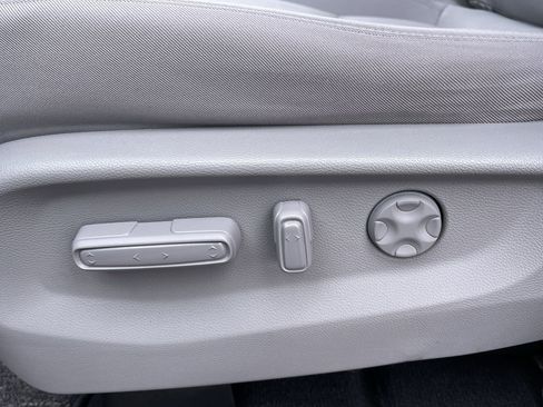 Used 2024 Honda Odyssey EX image 20