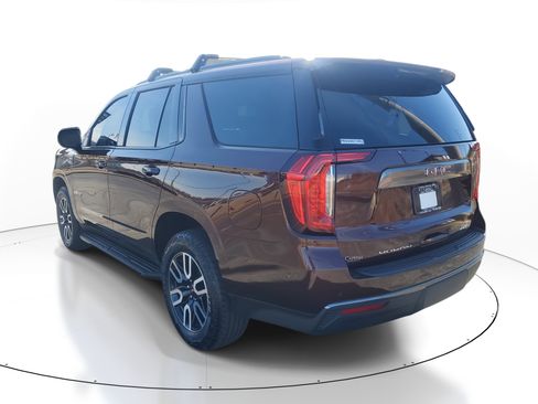 Used 2023 GMC Yukon AT4 image 4