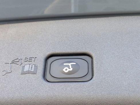 New 2026 Lincoln Nautilus Premier w/ Equipment Group 102A image 14