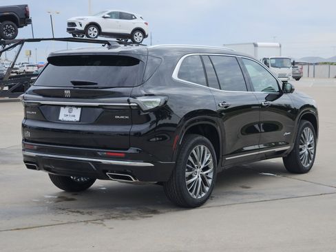 New 2026 Buick Enclave Avenir w/ Super Cruise Package FWD image 3