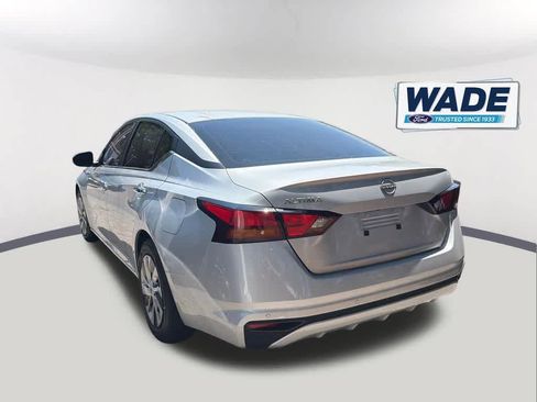 Used 2023 Nissan Altima 2.5 S FWD image 8