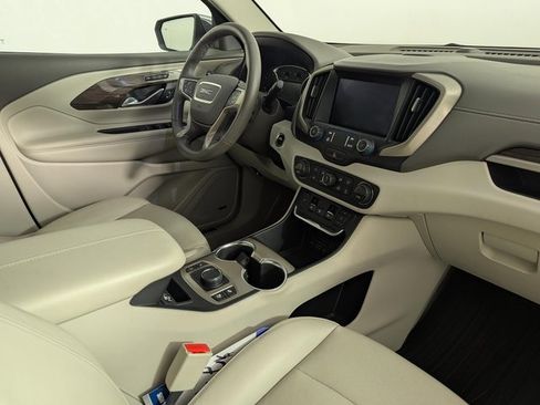 Used 2019 GMC Terrain Denali w/ Comfort Package image 30