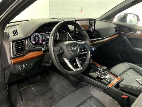 Used 2022 Audi Q5 2.0T Premium Plus w/ Premium Plus Package image 16