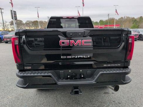 New 2026 GMC Sierra 2500 Denali w/ Denali Reserve Package AWD/4WD image 7