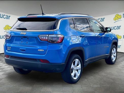 Used 2022 Jeep Compass Latitude w/ Convenience Group AWD/4WD image 6
