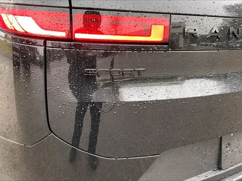 New 2026 Land Rover Range Rover Sport SE AWD/4WD image 6