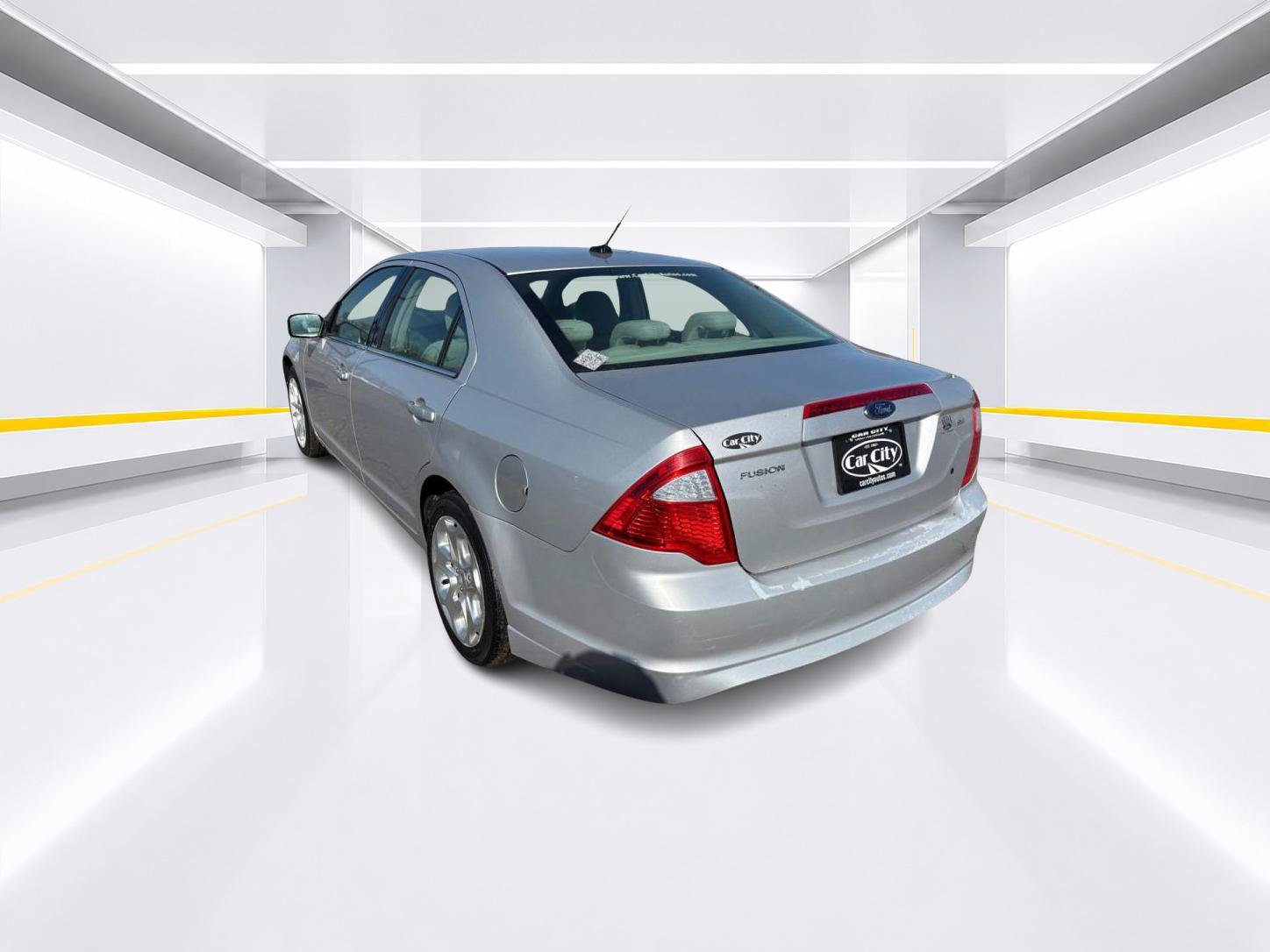 Used 2010 Ford Fusion SE FWD image 6