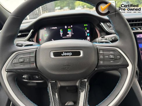Certified 2022 Jeep Grand Cherokee Trailhawk w/ Advanced Protech Group II AWD/4WD image 78