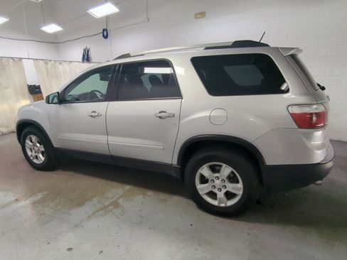 Used 2012 GMC Acadia SLE image 9