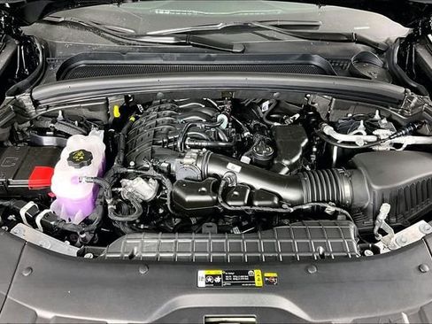 New 2026 Jeep Grand Cherokee Laredo RWD image 2