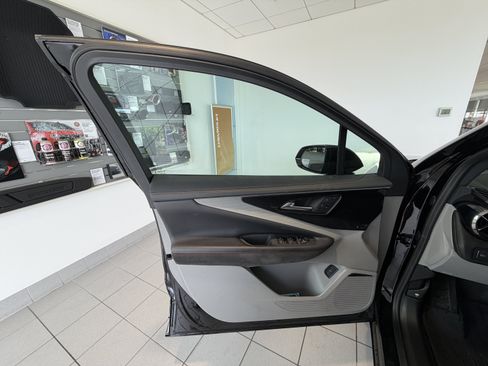 Used 2025 Chevrolet Blazer EV RS AWD/4WD image 11