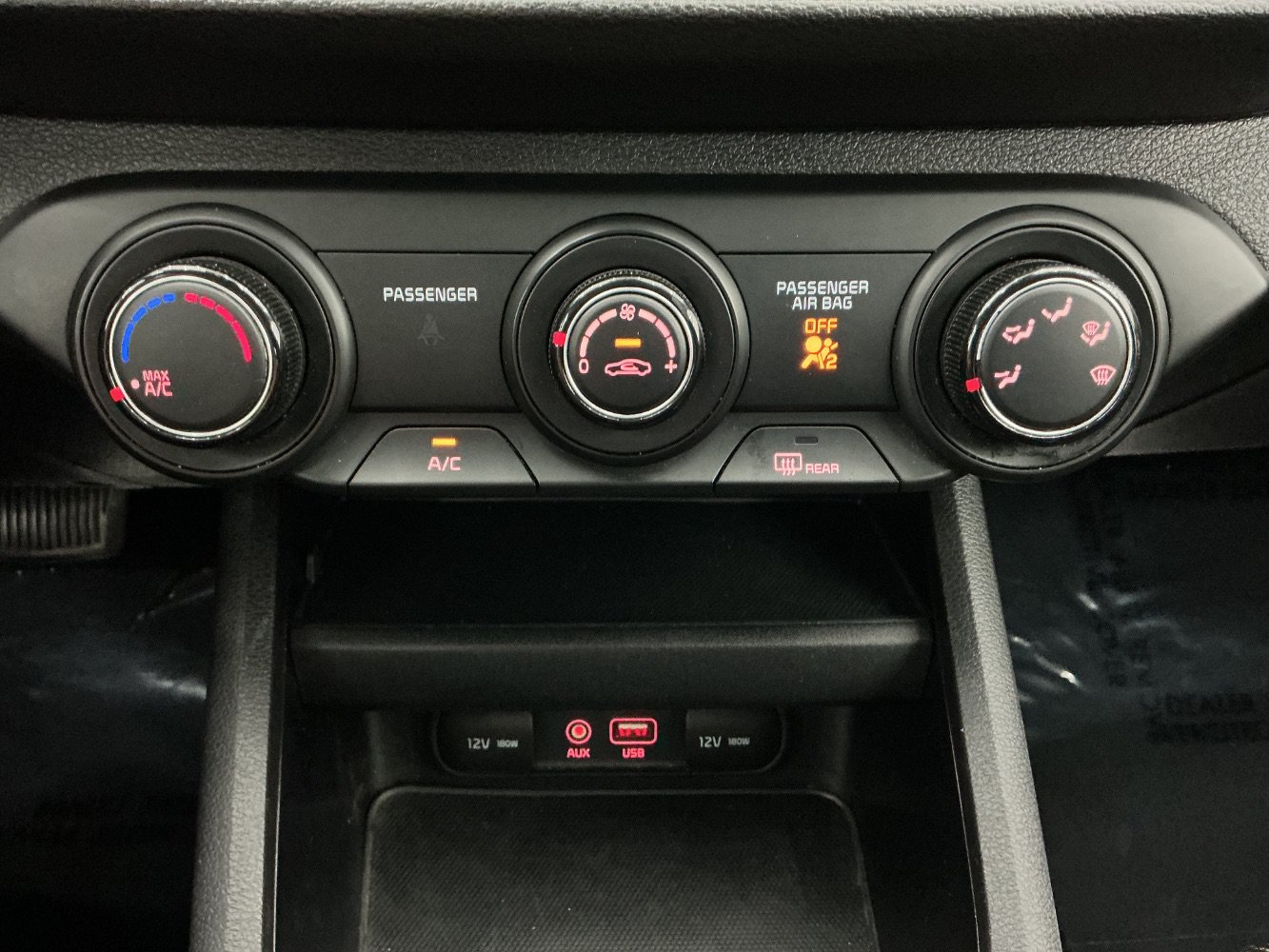 Used 2020 Kia Forte LXS FWD image 35