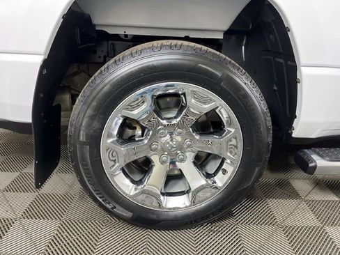 Used 2022 RAM 1500 Big Horn AWD/4WD image 12