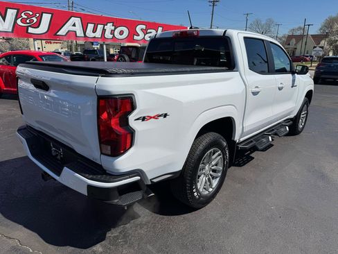 Used 2024 Chevrolet Colorado LT w/ LT Convenience Package II image 5