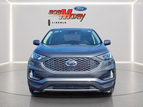 Used 2024 Ford Edge SEL w/ Convenience Package AWD/4WD image 2