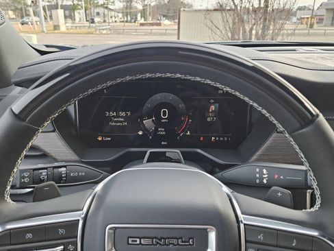 New 2026 GMC Acadia Denali w/ Super Cruise Package image 21