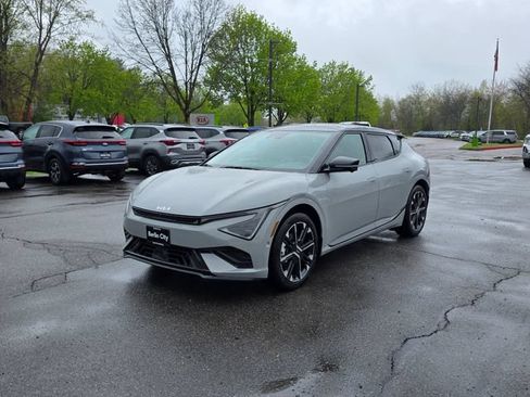 New 2026 Kia EV6 GT-Line AWD/4WD image 3