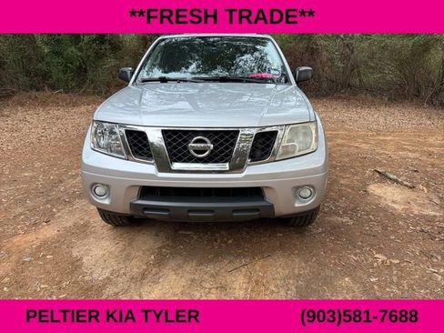 Used 2014 Nissan Frontier SV w/ SV Value Truck Package image 2