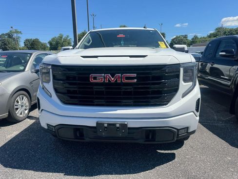 Used 2022 GMC Sierra 1500 Elevation AWD/4WD image 4