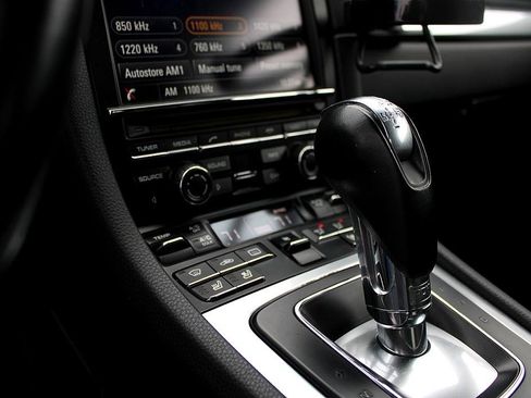 Used 2014 Porsche Boxster S image 22