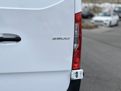 New 2025 Mercedes-Benz Sprinter 2500 image 13
