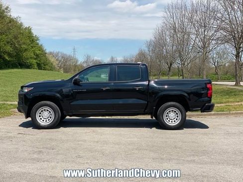 Used 2023 Chevrolet Colorado W/T image 4