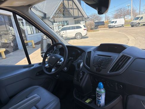 Used 2019 Ford Transit 350 148 High Roof RWD image 8