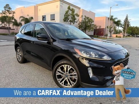 Used 2022 Ford Escape SEL image 2