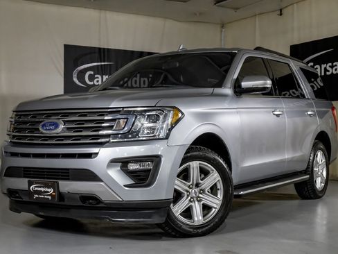 Used 2020 Ford Expedition XLT w/ Equipment Group 202A image 4