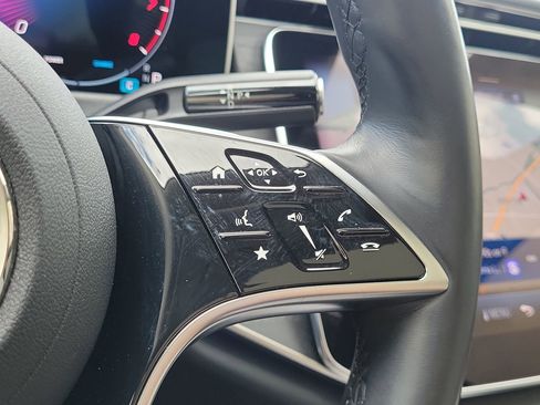 Certified 2024 Mercedes-Benz E 350 4MATIC Sedan image 32