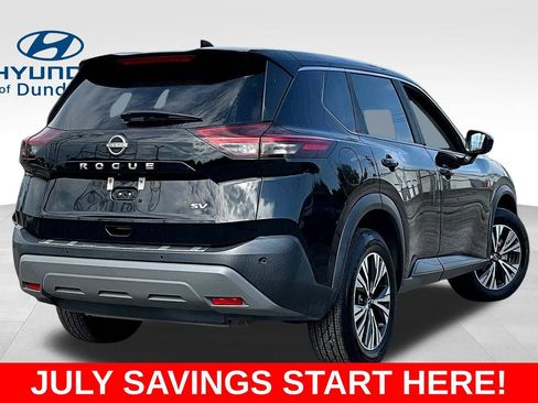 Used 2023 Nissan Rogue SV FWD image 8