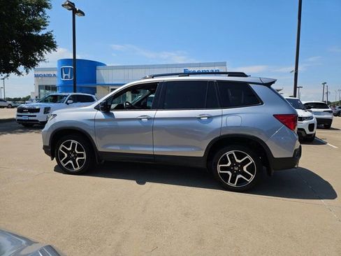 Used 2023 Honda Passport Elite image 8