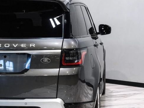 Used 2019 Land Rover Range Rover Sport HSE AWD/4WD image 46