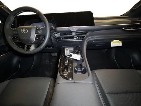 New 2026 Toyota Crown Platinum AWD/4WD image 10