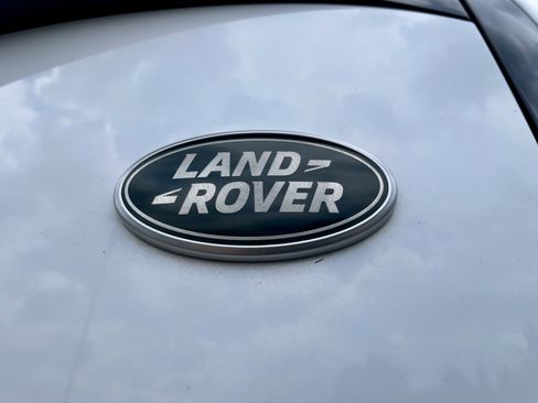 Certified 2023 Land Rover Range Rover Long Wheelbase Autobiography AWD/4WD image 43