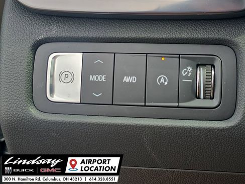 New 2026 GMC Acadia AT4 w/ Luxury Package image 18