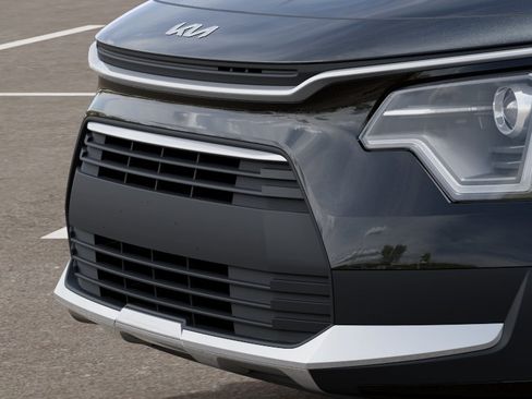 New 2026 Kia Niro LX FWD image 12