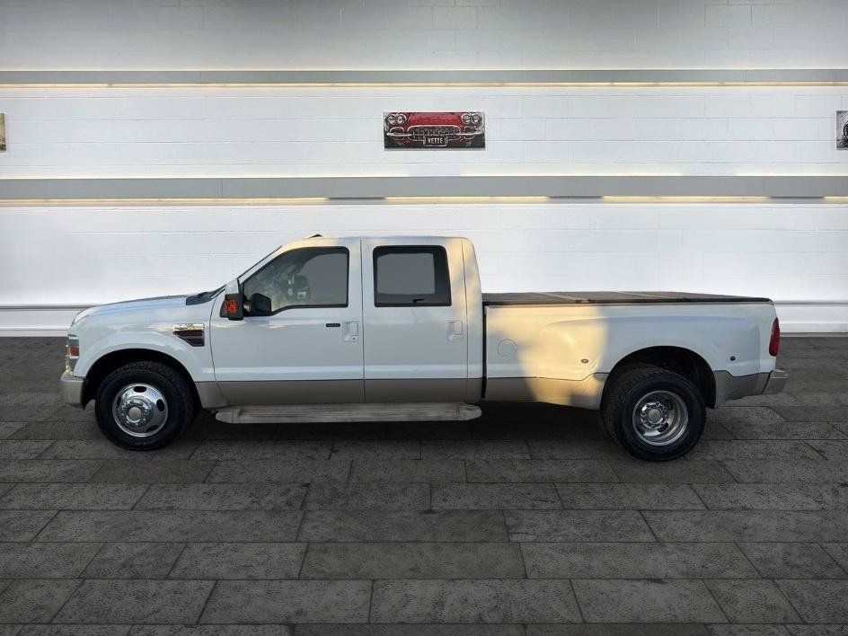 Used 2008 Ford F350 2WD Crew Cab DRW Super Duty image 4