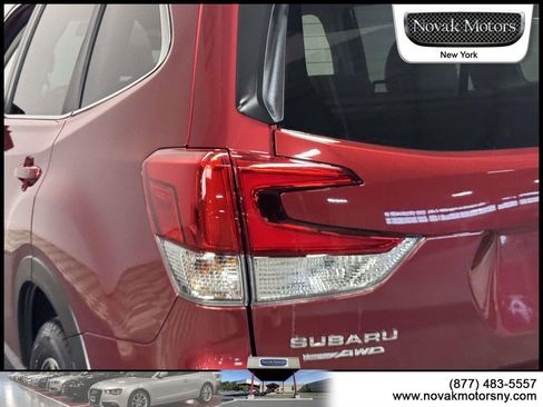 Used 2022 Subaru Forester Limited image 8