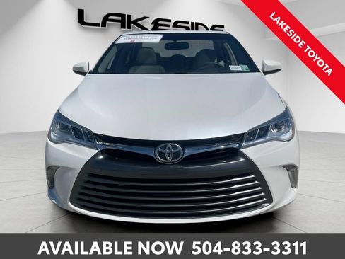 Certified 2017 Toyota Camry XLE image 11