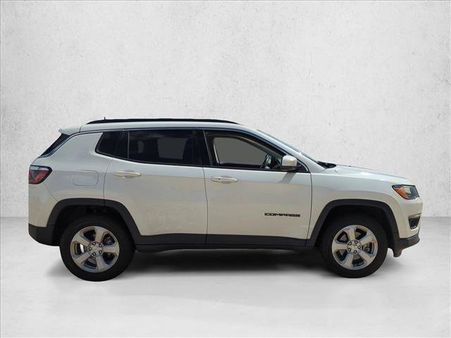 Used 2020 Jeep Compass Latitude AWD/4WD image 4
